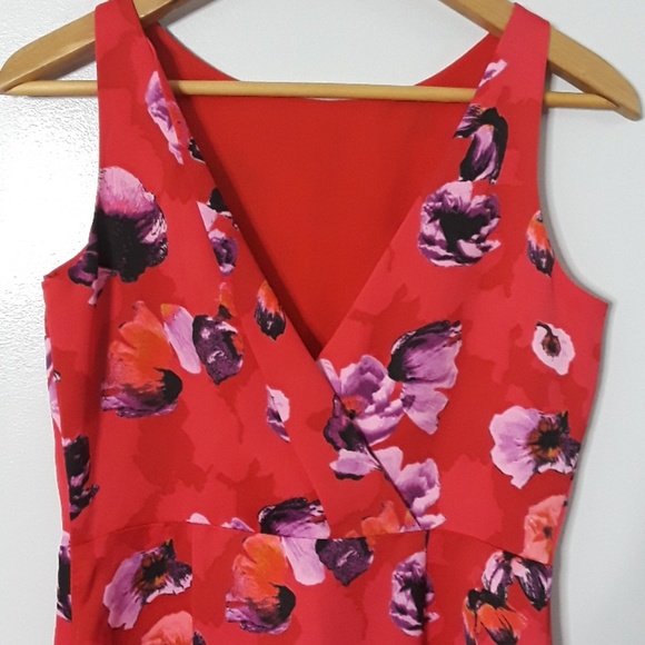 BANANA REPUBLIC STUNNING FLORAL DRESS - Picture 5 of 8